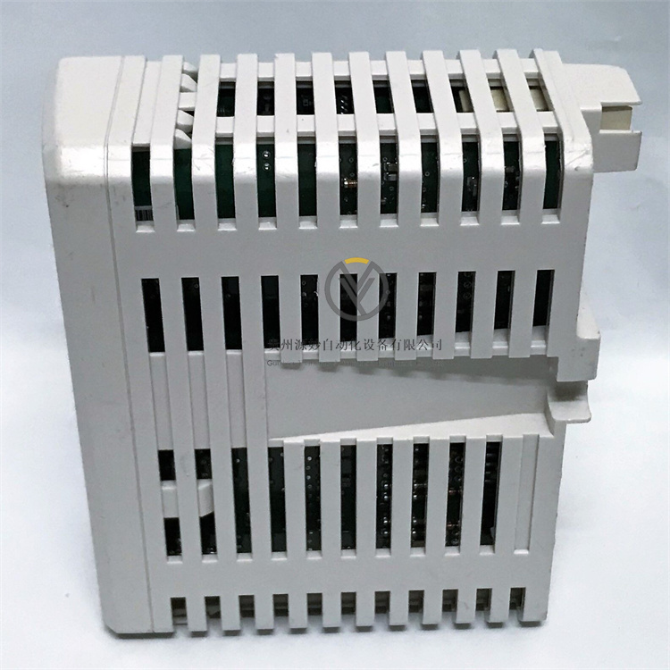 AO845A 02.jpg